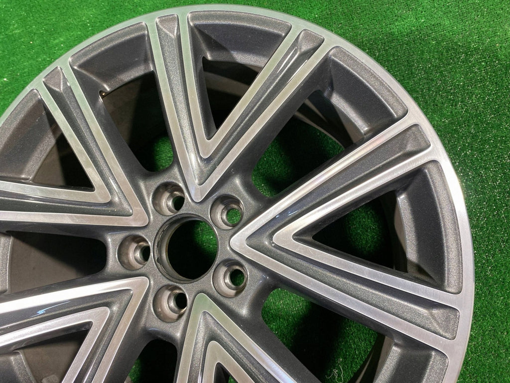 1x Alufelge 17 Zoll 7.5" 5x100 46ET 82A601025E Audi A1 Rim Wheel FEL4685751805iy