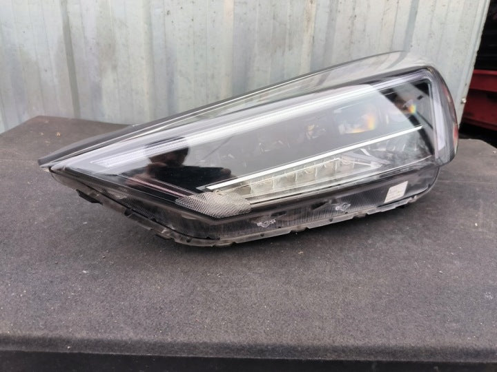 Frontscheinwerfer Hyundai Tucson D792111A10 D792111A20 LED Ein Satz Headlight SCH8126020497ry