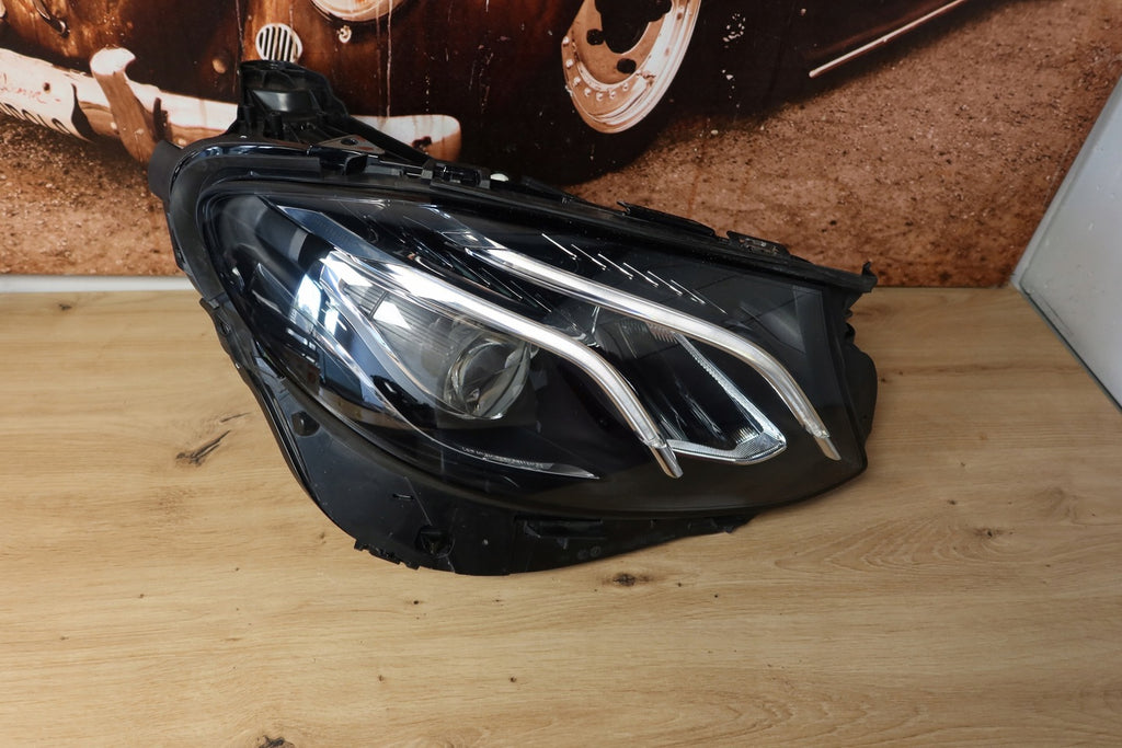 Frontscheinwerfer Mercedes-Benz W213 A2139068808 LED Rechts Headlight SCH9946262299dk