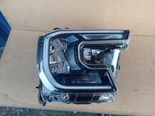 Load image into Gallery viewer, Frontscheinwerfer Ford Ranger N1WB13E014EB LED Rechts Scheinwerfer Headlight SCH3531063327xp