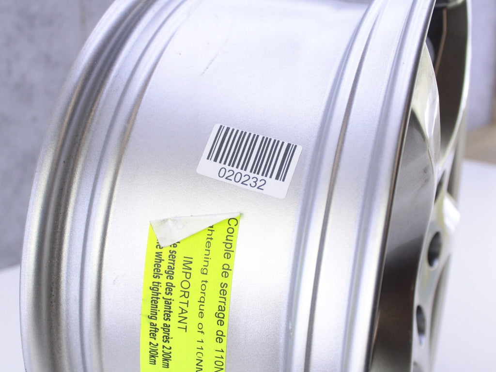 1x Alufelge 16 Zoll 6.5" 5x114.3 50ET Glanz KBA48466 Dacia Duster Rim Wheel FEL1053002687wu