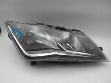 Load image into Gallery viewer, Frontscheinwerfer Seat Leon 5F1941006A Rechts Scheinwerfer Headlight SCH3684262720pg