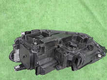 Laden Sie das Bild in den Galerie-Viewer, Frontscheinwerfer VW Touran 5TB941082B Full LED Rechts Scheinwerfer Headlight