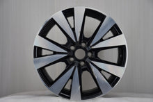 Load image into Gallery viewer, 1x Alufelge 17 Zoll 6.5" 5x100 48ET Glanz Silber 6F9601025D Seat Arona Rim Wheel FEL4501199758dj