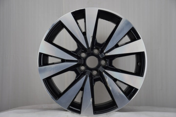 1x Alufelge 17 Zoll 6.5" 5x100 48ET Glanz Silber 6F9601025D Seat Arona Rim Wheel FEL4501199758dj