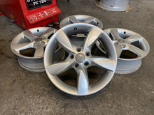 Load image into Gallery viewer, 4x Alufelge 17 Zoll 6.0" 5x112 48ET Glanz Silber 8V0071497 Audi Rim Wheel FEL7021505375jc