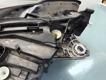 Load image into Gallery viewer, Frontscheinwerfer BMW 2 Active Tourer U06 5A42248-05 LED Rechts Headlight SCH3765734211wu