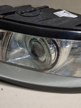 Laden Sie das Bild in den Galerie-Viewer, Frontscheinwerfer Volvo S40 V50 Links Scheinwerfer Headlight