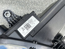 Laden Sie das Bild in den Galerie-Viewer, Frontscheinwerfer Skoda Superb I 3P1941015 Links Scheinwerfer Headlight SCH2273647250fm