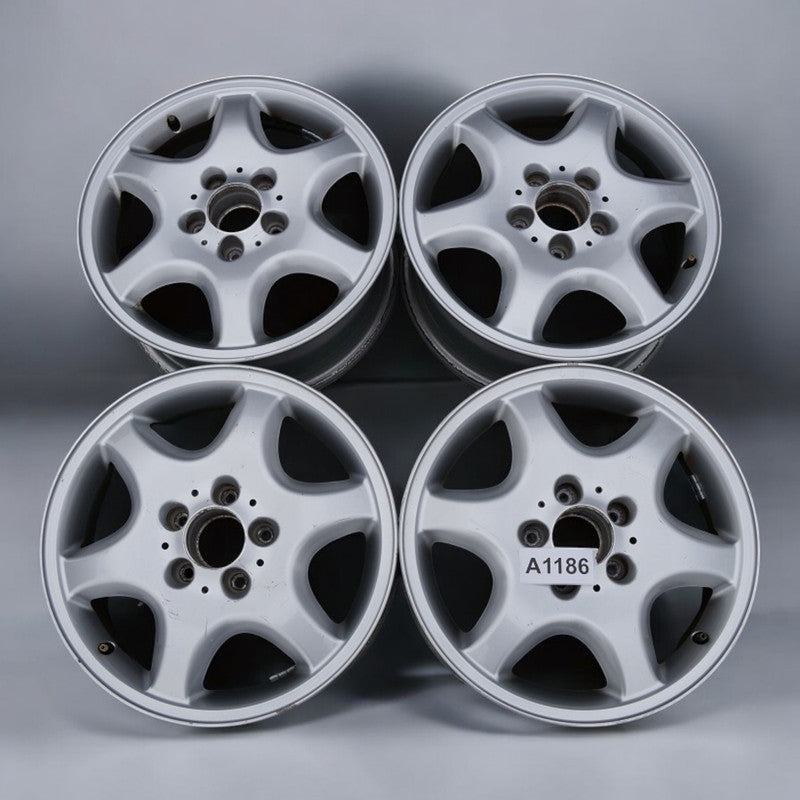 4x Alufelge 16 Zoll 7.0" 5x112 37ET A2084010502 Mercedes-Benz Clk Rim Wheel