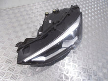 Laden Sie das Bild in den Galerie-Viewer, Frontscheinwerfer Audi Q3 83A941035 LED Links Scheinwerfer Headlight