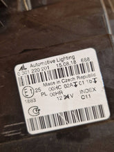Laden Sie das Bild in den Galerie-Viewer, Frontscheinwerfer Mercedes-Benz W245 0301220201 Links Scheinwerfer Headlight SCH3786285542uk