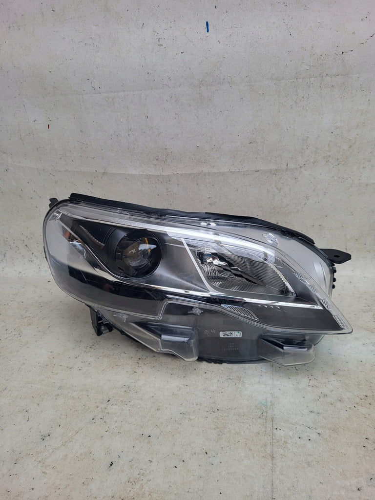 Frontscheinwerfer Peugeot Expert Traveller 9808235780 Xenon Rechts Headlight SCH8302313790sb