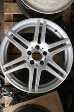 Load image into Gallery viewer, 1x Alufelge 18 Zoll 8.5" 5x112 49ET A2074011402 Mercedes-Benz C207 Rim Wheel FEL1631448917ok