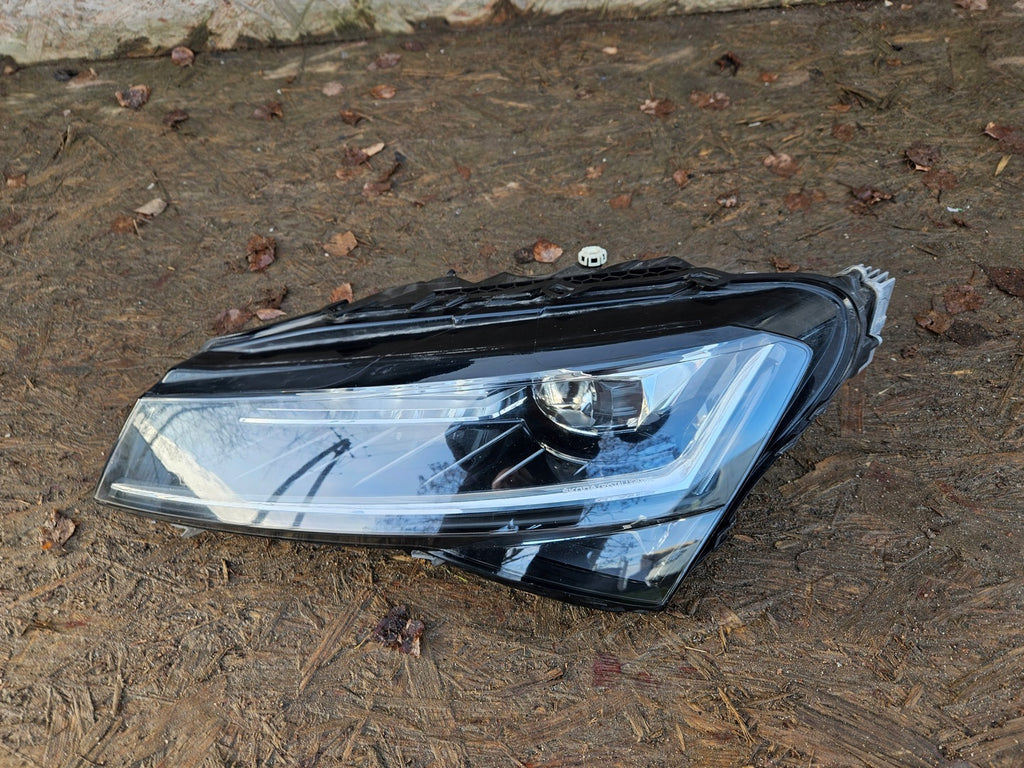 Frontscheinwerfer Skoda Superb III 3V1941015D LED Links Scheinwerfer Headlight
