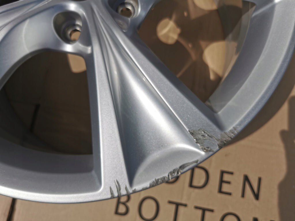 1x Alufelge 17 Zoll 7.5" 5x112 46ET Glanz Silber 5FA601025C Seat Leon Rim Wheel FEL4623532659ib