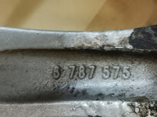 Load image into Gallery viewer, 1x Alufelge 17 Zoll 7.5" 5x120 32ET Glanz Silber 6787575 BMW X3 F25 Rim Wheel FEL6946186664ir
