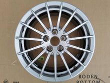 Laden Sie das Bild in den Galerie-Viewer, 1x Alufelge 17 Zoll 7.5" 5x112 29ET Glanz Silber 8W0601025AE Audi A4 B9 FEL2991623772bf