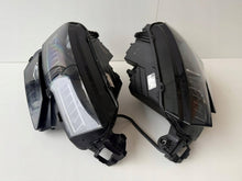 Load image into Gallery viewer, Frontscheinwerfer Skoda Karoq 57B941035 57B941036B Ein Satz Headlight SCH5891654875tb