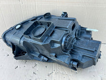 Laden Sie das Bild in den Galerie-Viewer, Frontscheinwerfer Ford Puma L1TB-13E015-EH Links Scheinwerfer Headlight SCH5531339411ag