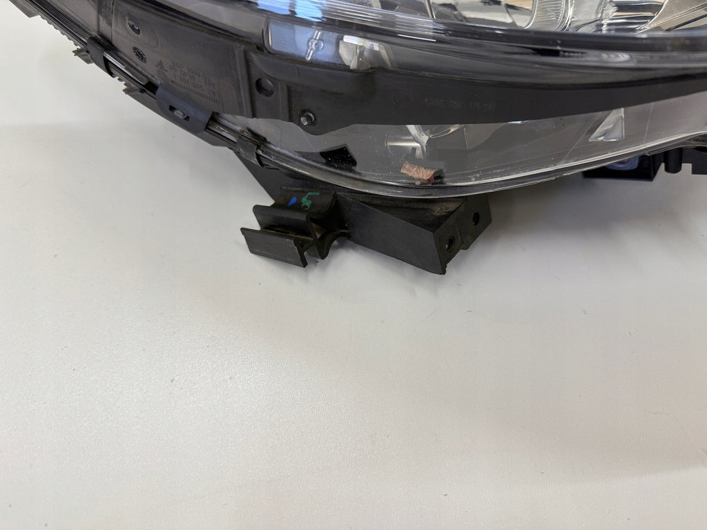 Frontscheinwerfer Mercedes-Benz W246 A2468200261 Rechts Scheinwerfer Headlight SCH5225331436lv