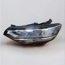 Laden Sie das Bild in den Galerie-Viewer, Frontscheinwerfer VW Passat B8 3G1941035P Full LED Links Scheinwerfer Headlight