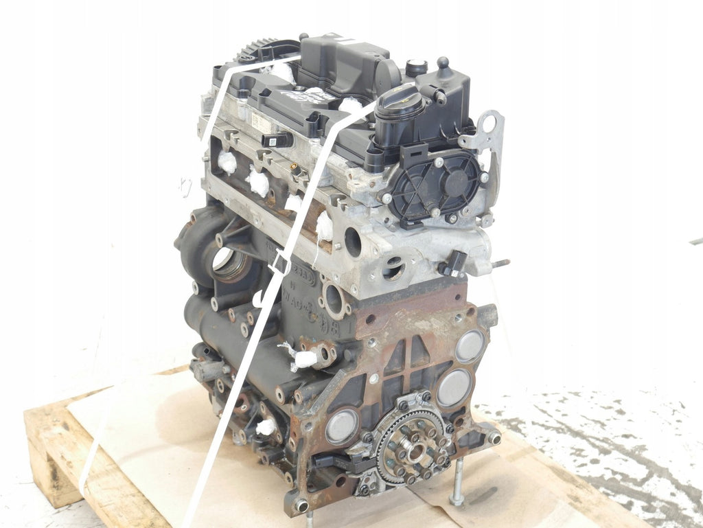 Motor Audi A4 B9 DEUA 2.0 TDI 150PS 110kW 88TKm Diesel Engine Unkomplett