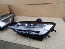 Laden Sie das Bild in den Galerie-Viewer, Frontscheinwerfer Volvo V60 II S60 III LED Links Scheinwerfer Headlight SCH6422285847wl