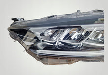 Laden Sie das Bild in den Galerie-Viewer, Frontscheinwerfer Toyota 4 Yaris Full LED Links Scheinwerfer Headlight