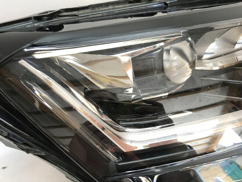 Frontscheinwerfer Skoda Superb III 3V1941016D 992941571 LED Rechts Headlight