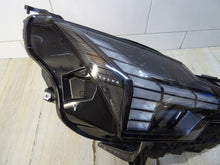 Laden Sie das Bild in den Galerie-Viewer, Frontscheinwerfer Volvo 80000628 Rechts Scheinwerfer Headlight SCH7977266130kw