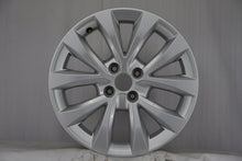 Laden Sie das Bild in den Galerie-Viewer, 1x Alufelge 16 Zoll 6.5" 4x100 37ET Glanz Silber 403008062R Renault Rim Wheel FEL7098851691rp