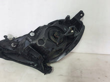 Laden Sie das Bild in den Galerie-Viewer, Frontscheinwerfer Honda Jazz III FALSE Scheinwerfer Headlight SCH9606042526ji