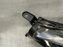 Laden Sie das Bild in den Galerie-Viewer, Frontscheinwerfer Toyota Yaris Full LED Rechts Scheinwerfer Headlight SCH4622355704rp