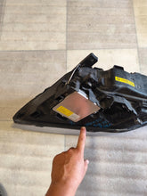 Laden Sie das Bild in den Galerie-Viewer, Frontscheinwerfer Volvo Xc70 31214348 Rechts Scheinwerfer Headlight SCH7775055673ai