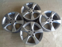 Laden Sie das Bild in den Galerie-Viewer, 4x Alufelge 17 Zoll 7.5" 5x112 52 5ET A2464010502 Mercedes-Benz W447 Rim Wheel FEL2919287620yp