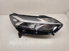 Laden Sie das Bild in den Galerie-Viewer, Frontscheinwerfer Dacia Sandero 260106343R LED Rechts Scheinwerfer Headlight