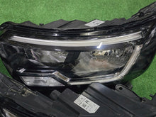 Laden Sie das Bild in den Galerie-Viewer, Frontscheinwerfer Renault Kangoo Express 260103264R 260608411R LED Ein Satz SCH4235801413mg