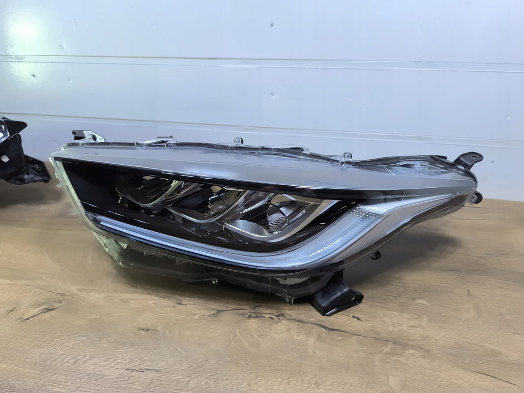 Frontscheinwerfer Toyota 4 Yaris LED Links Scheinwerfer Headlight