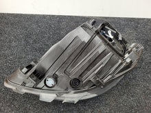 Load image into Gallery viewer, Frontscheinwerfer Mercedes-Benz Sprinter 9109069100 90139119 LED Rechts SCH6443479032dg