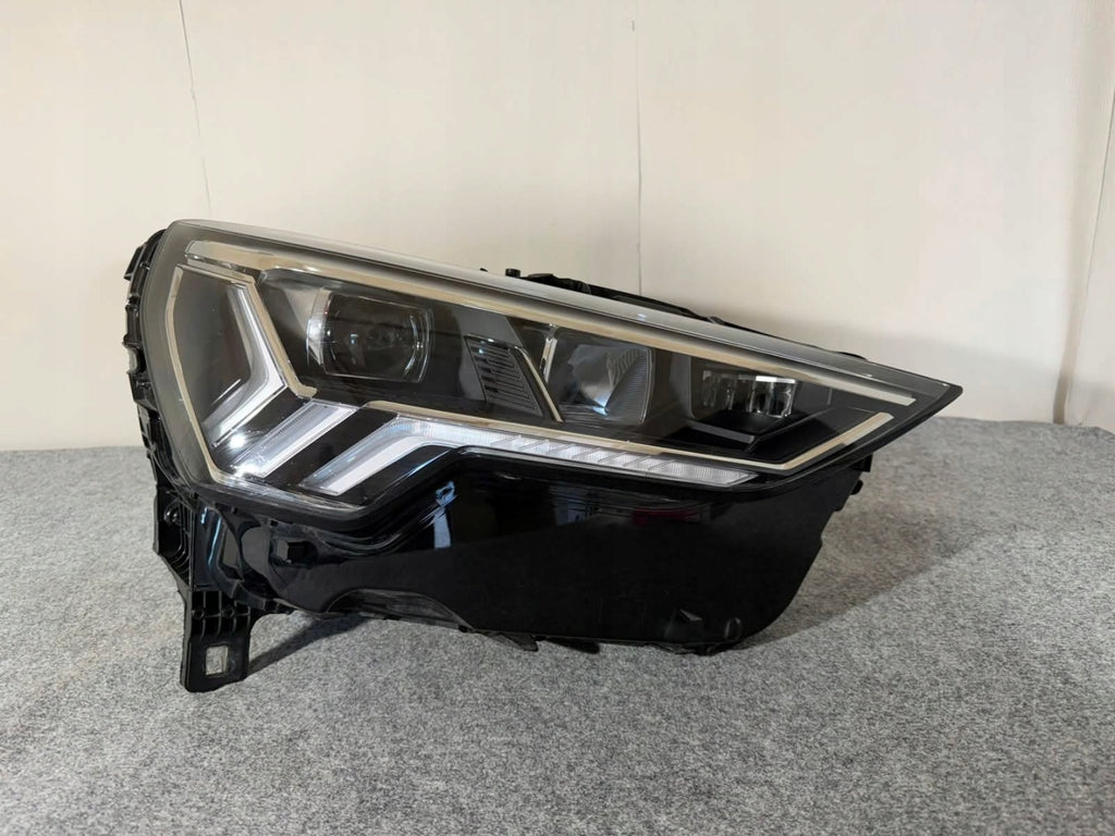 Frontscheinwerfer Audi Q3 83A941034 LED Rechts Scheinwerfer Headlight SCH5141740529ob