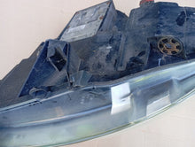 Laden Sie das Bild in den Galerie-Viewer, Frontscheinwerfer Peugeot 807 89006378 1494311080 Xenon Rechts Headlight SCH2384008251iw