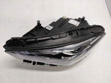 Laden Sie das Bild in den Galerie-Viewer, Frontscheinwerfer Mercedes-Benz Cla A1189062500 Links Scheinwerfer Headlight SCH2118284189si