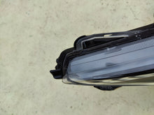 Load image into Gallery viewer, Frontscheinwerfer Toyota Corolla 81110-02T31-00 Rechts Scheinwerfer Headlight SCH7232238697mf