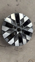 Laden Sie das Bild in den Galerie-Viewer, 1x Alufelge 18 Zoll 7.0" 5x114.3 52910-CG230 Hyundai Staria Rim Wheel FEL2102547798ky
