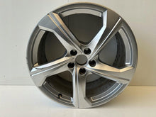 Load image into Gallery viewer, 1x Alufelge 19 Zoll 8.5&quot; 5x112 4K0601025 Audi A6 C8 Rim Wheel