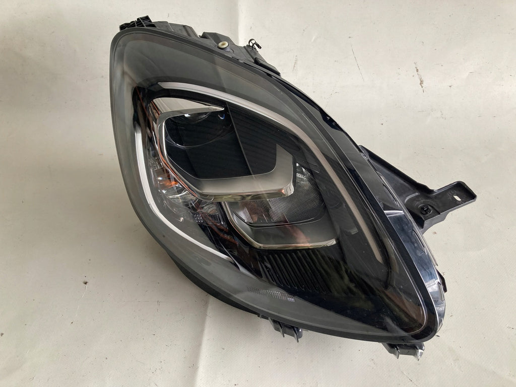 Frontscheinwerfer Ford Puma 90202258 LED Rechts Scheinwerfer Headlight SCH9012929968iz