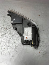 Laden Sie das Bild in den Galerie-Viewer, Frontscheinwerfer Seat Ibiza V 6F1941007E LED Ein Stück (Rechts oder Links)
