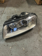Laden Sie das Bild in den Galerie-Viewer, Frontscheinwerfer Audi A8 5DV00829000 Xenon Links Scheinwerfer Headlight