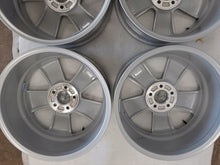Laden Sie das Bild in den Galerie-Viewer, 4x Alufelge 17 Zoll 7.5" 5x108 50ET Glanz Silber 31680565 Volvo Xc60 Rim Wheel FEL9888874515yq